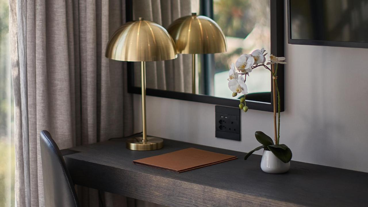 The Catalyst Apartment Hotel By Newmark Johannesburg Luaran gambar