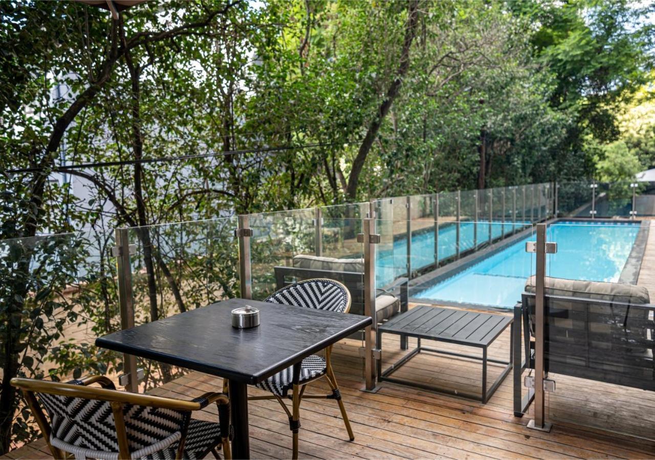 The Catalyst Apartment Hotel By Newmark Johannesburg Luaran gambar