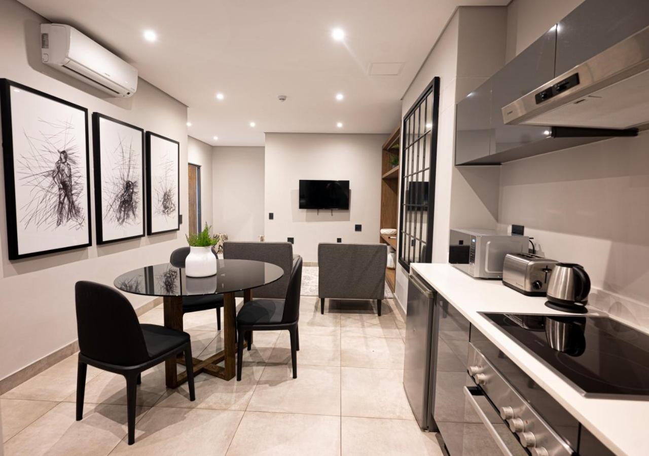 The Catalyst Apartment Hotel By Newmark Johannesburg Luaran gambar