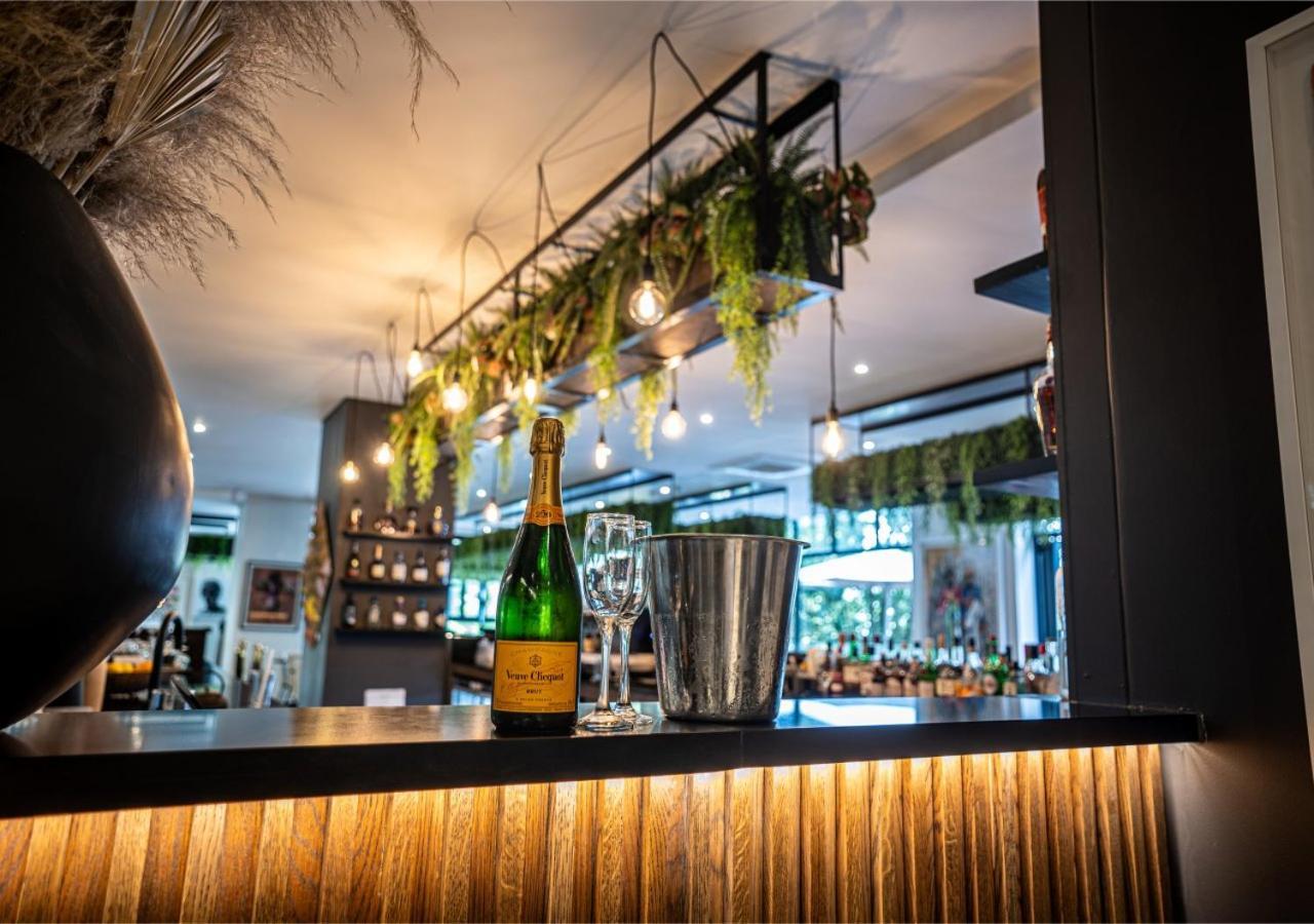 The Catalyst Apartment Hotel By Newmark Johannesburg Luaran gambar